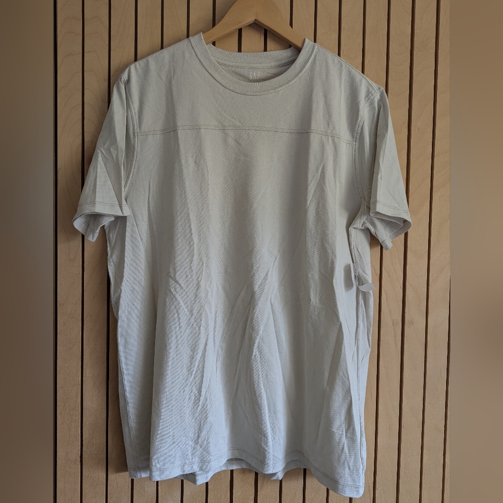 GAP Men's Short Sleeve Tee Large NWT